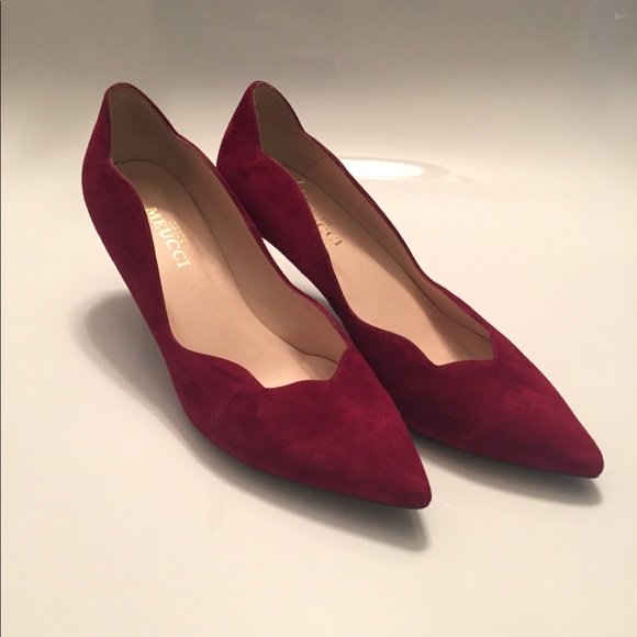Sesto Meucci Scalloped Edge Pumps - Picture 2 of 5